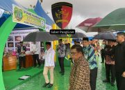 Dipimpin Gubernur, Kapolda Kalteng Hadiri Peresmian Pameran dan Pasar Rakyat di Barito Utara