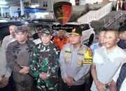 Pastikan Ibadah Malam Natal 2025 Kondusif, Kapolda Kaltim Bersama Forkopimda Gelar Patroli Gabungan Cek Kesiapan Personel Pengamanan