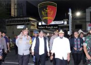 Kapolda Sulsel Bersama Forkopimda Pantau Situasi Kamtibmas Malam Perayaan Natal 2025 di Makassar