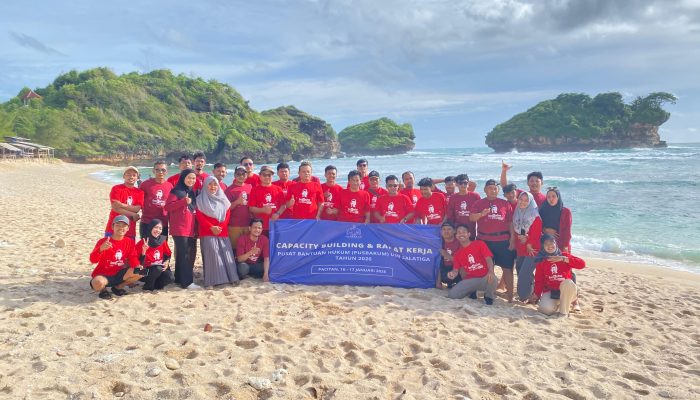 Kegiatan Capacity Building ” UIN Salatiga ” di Pacitan