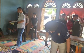 Petani 73 Tahun Ditemukan Tewas di Kebun Sawit Hatonduhan, Polsek Tanah Jawa Gerak Cepat Olah TKP