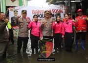 Polri untuk Masyarakat, Polres Demak Salurkan Bansos Korban Banjir