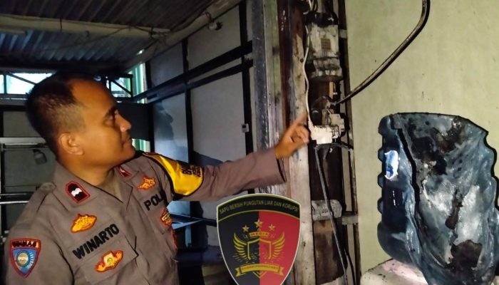 Kebakaran Warung PKL Di Jalan Setiabudi, Banyumanik
