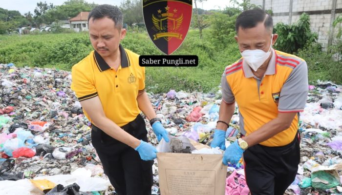 Polres Demak Turun Bersih-bersih Lingkungan, Wujudkan Gerakan Indonesia ASRI