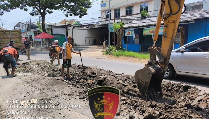 Menjelang Hari Raya Lebaran, PT Praba Mas Hill Laksanakan Perbaikan Jalan Sebagai Wujud Komitmen Manajemen