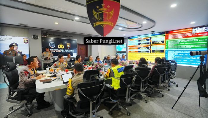 Pantau Libur Lebaran dan Arus Balik di Bali, Kapolri: Pelayanan Terbaik untuk Masyarakat