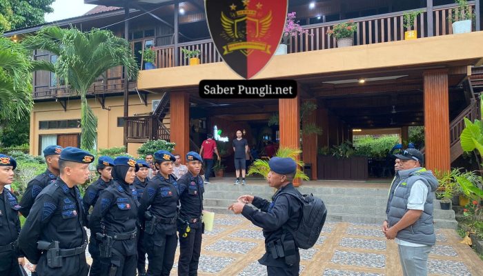 Jelang AVC 2026 di Raja Ampat, Wakapolres dan Tim Jibom Gegana Sterilisasi Lokasi