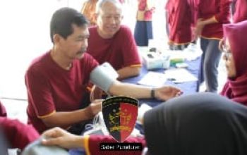 Kehadiran Anggota DPRD Kota Semarang Lely Purwandari Menjadikan Semangat Lansia Delima RW XIII Bukit Kencana Jaya