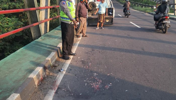 Kecelakaan Maut di Tengaran, Pelajar Tewas Usai Terjatuh Saat Mendahului Truk