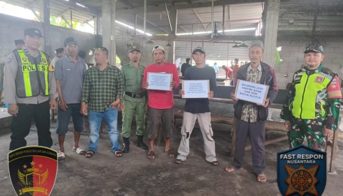 Aparat Gabungan dan Warga Kompak Tutup Lokasi Judi di Desa Karangsono