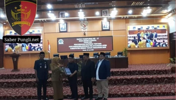 DPRD Demak Gelar Rapat Paripurna Ke-17, Bahas Raperda Pertanggungjawaban Pelaksanaan APBD 2025 sebagai Wujud Transparansi dan Akuntabilitas Daerah