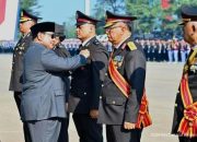 HUT Ke-80 Bhayangkara, Presiden Prabowo Anugerahkan Tanda Kehormatan dan Pangkat Istimewa ke Jajaran Polri