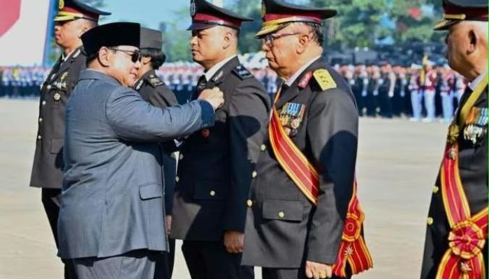 HUT Ke-80 Bhayangkara, Presiden Prabowo Anugerahkan Tanda Kehormatan dan Pangkat Istimewa ke Jajaran Polri
