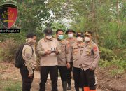 Kapolda Kalteng Turun Langsung Padamkan Karhutla di Kawasan Sebangau dan Jalan Mahir Mahar Palangka Raya