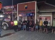 Respon Cepat Aduan Warga, Polsek Jati Bongkar Judi Dadu Digital di Pos Kamling
