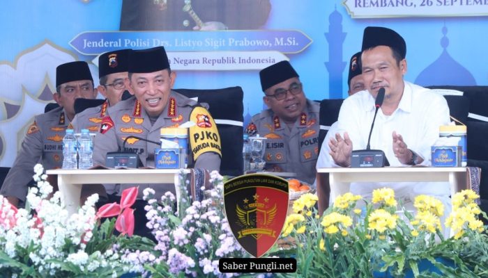 Kapolri Gelar Ngaji Kebangsaan Bersama Gus Baha, Perkuat Sinergi untuk Melindungi dan Melayani Masyarakat
