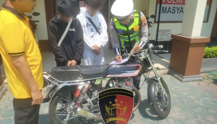 Jumping di Depan Petugas, Dua Pembalap Liar Kudus Akhirnya Diangkut ke Polsek