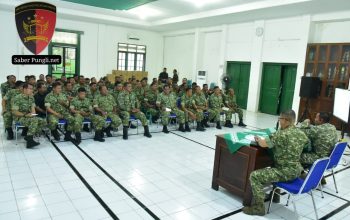PENGARAHAN DANDIM 0717/GROBOGAN DALAM RANGKA PENYIAPAN VERVAL KEPADA PERWIRA DAN BABINSA