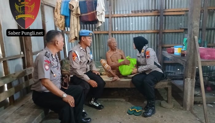 Jumat Berbagi, Polsek Nogosari Perkuat Kedekatan dengan Masyarakat