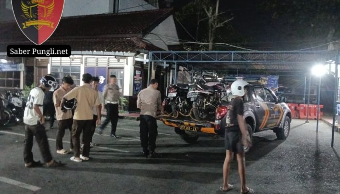 Resahkan Warga, Polsek Kembaran Banyumas Tertibkan Balap Liar Bersama Masyarakat, Puluhan Motor Ditindak