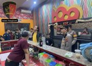 Cegah Peredaran Narkoba di Tempat Hiburan, Polres Kudus Razia Sejumlah Kafe dan Tes Urine 26 Pemandu Lagu